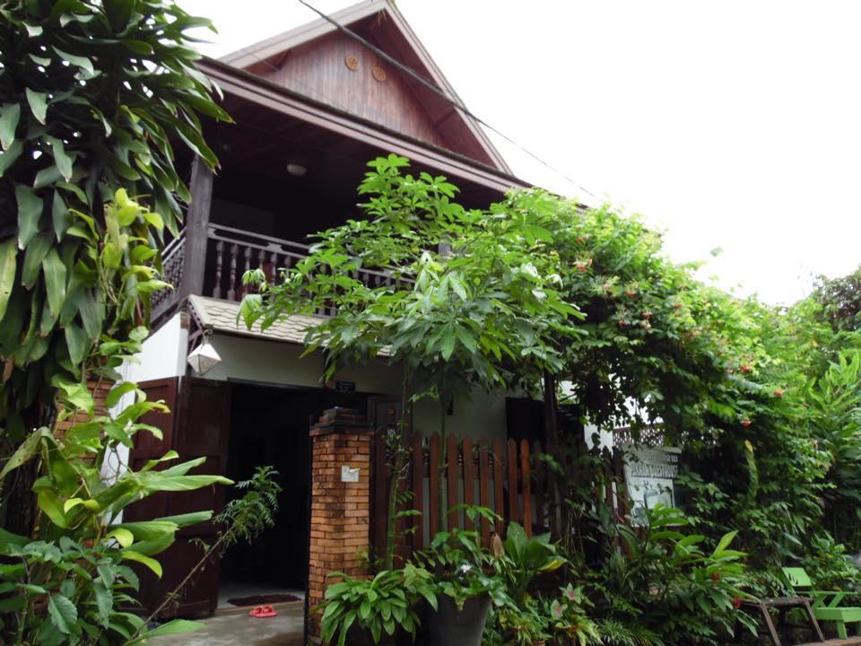 Pakam Guesthouse Luang Prabang Exterior photo