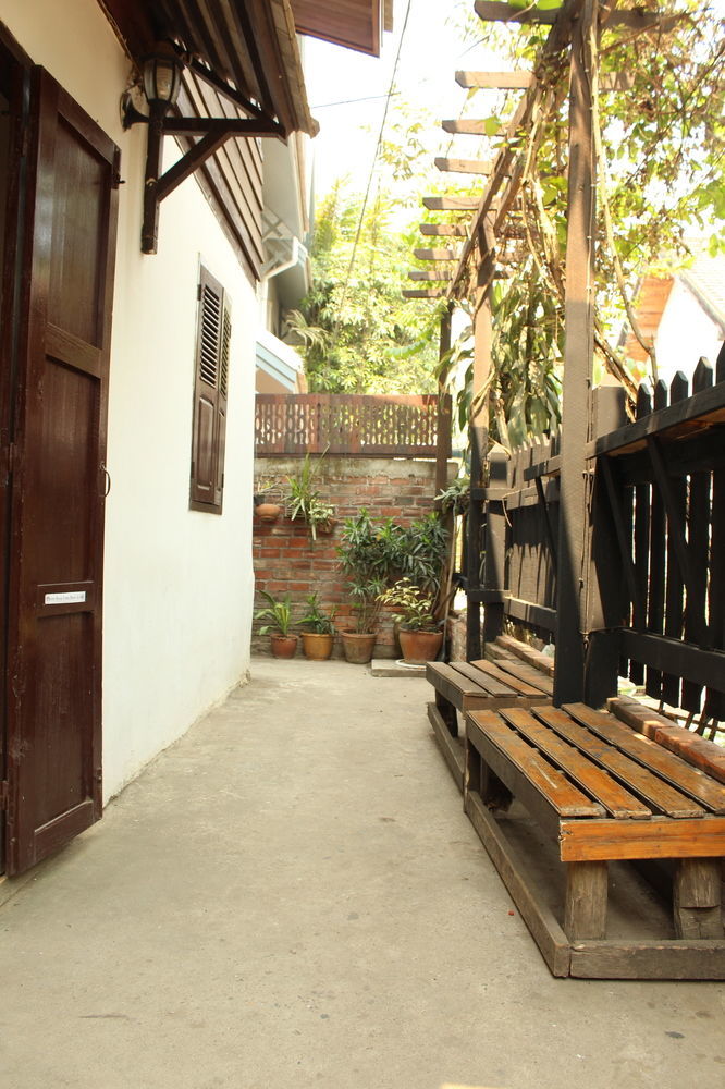 Pakam Guesthouse Luang Prabang Exterior photo