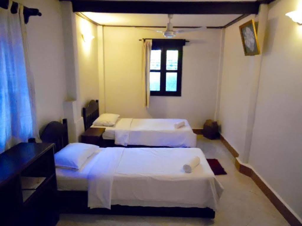 Pakam Guesthouse Luang Prabang Exterior photo